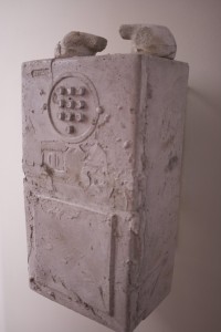 Fóssil, 2011, cimento. 36x20x13cm, edição de 20